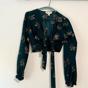 Cropped floral top